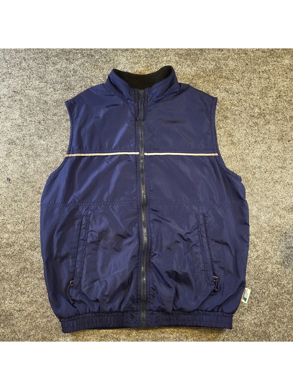 Vintage MEC Mountain Equipment Co-op Polartec Fleece Lined Vest Navy Blue Size